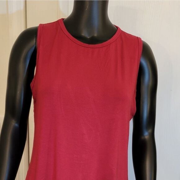 BRAND NEW DARK RED  SHORT SLEEVE WOMEN"S TOP - Picture 5 of 16